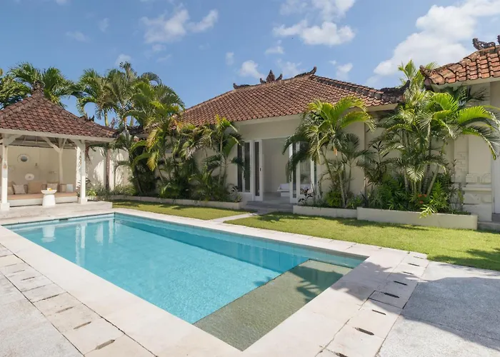 Mas Estate Villa