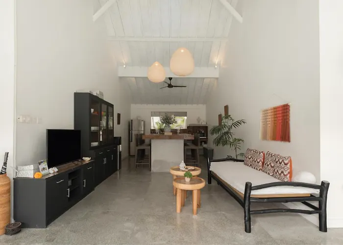 Mas Estate Villa